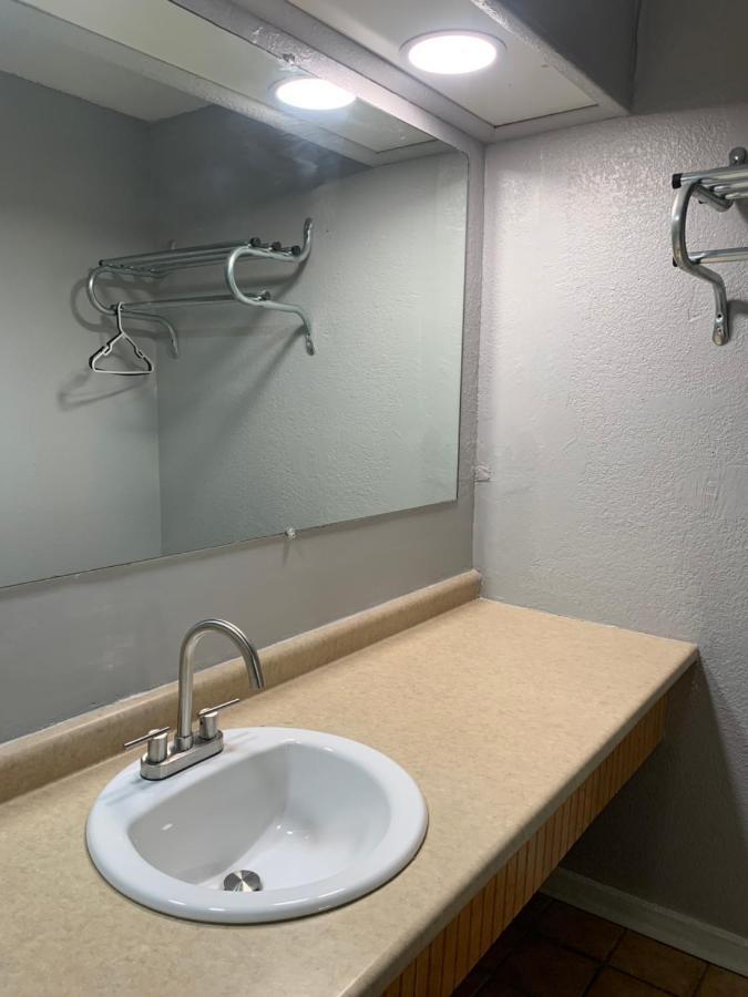 Royalinn Elizabethtown Ngoại thất bức ảnh
